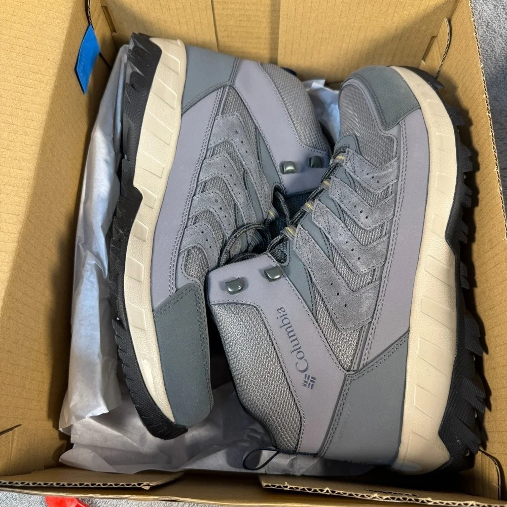 Columbia Strata Trail Mid WP Men's Sz‎ 12 Gray